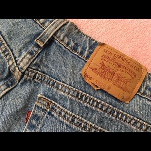 Levi’s Women’s Vintage 506 Light Wash Jeans